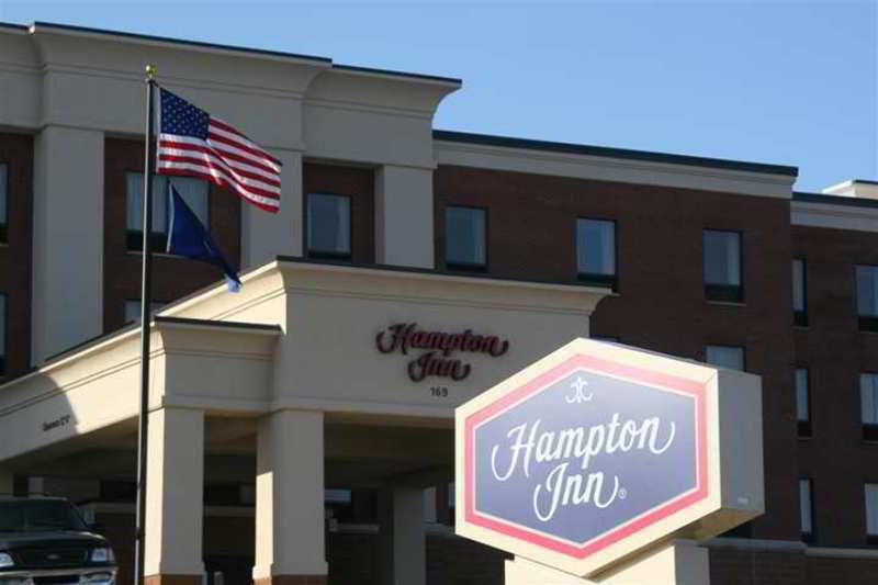 Hampton Inn Commerce/Novi Exteriör bild